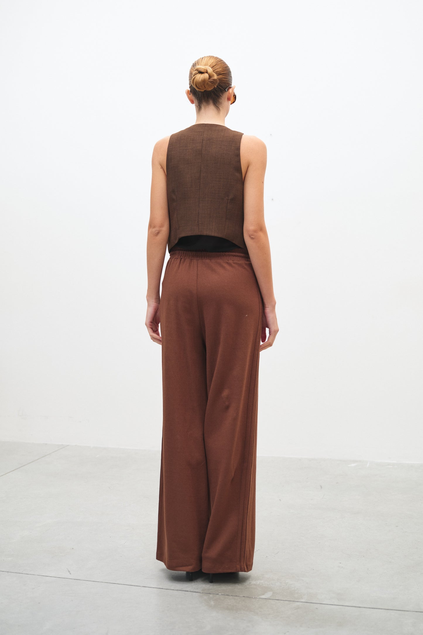 Gilet Marrone Scollo a V