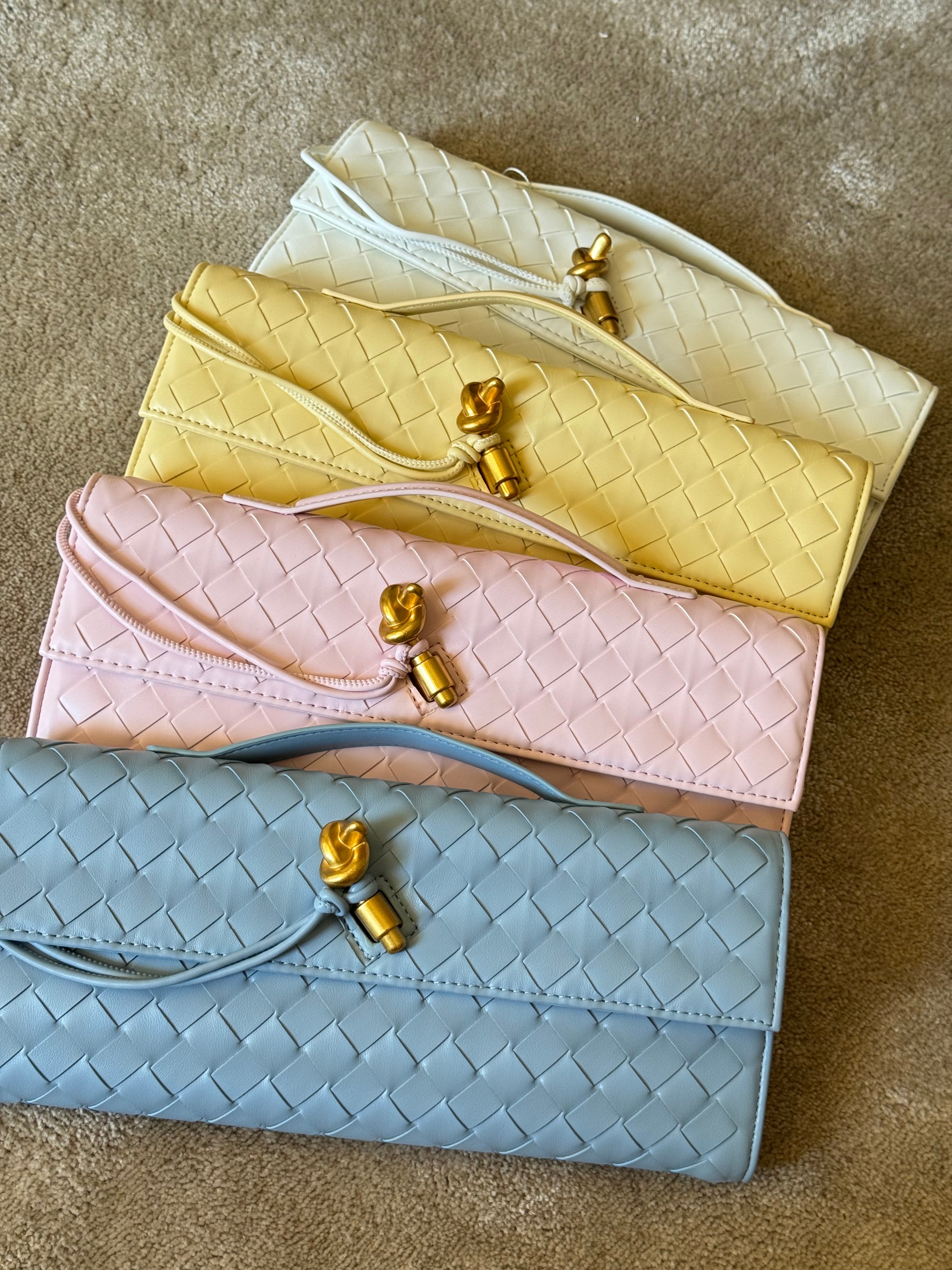 Barret clutch - Baby Pink