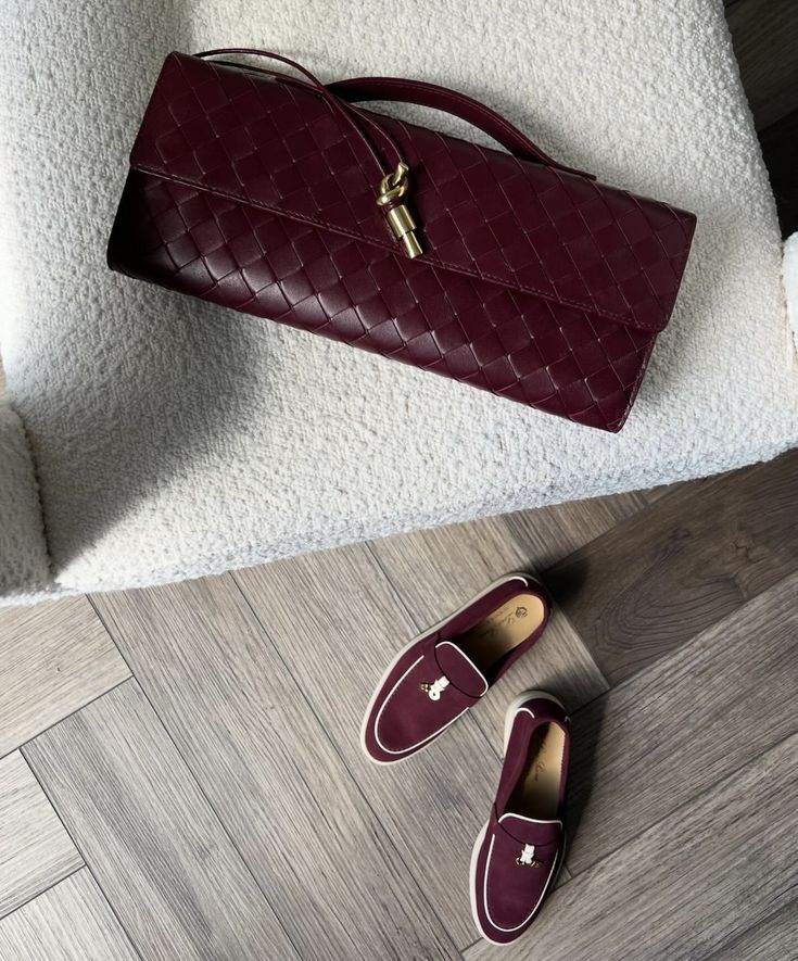 Barret clutch - Red Wine